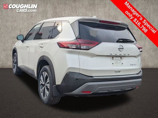 Used 2021 Nissan Rogue SV image 5