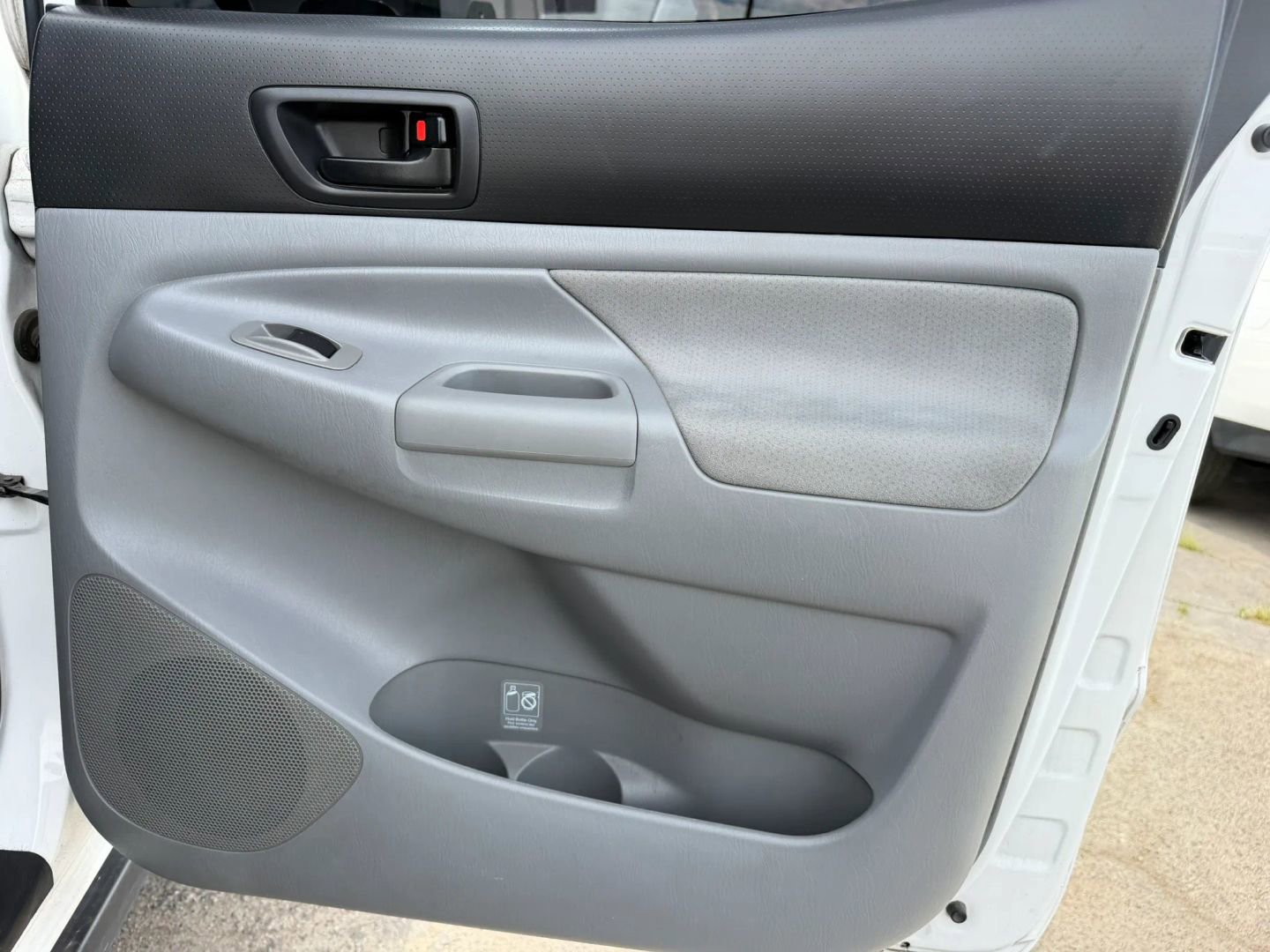 Used 2010 Toyota Tacoma PreRunner RWD image 16