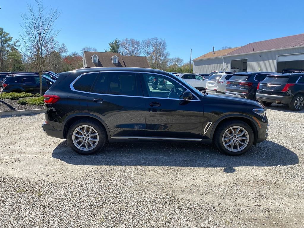 Used 2019 BMW X5 xDrive40i w/ Convenience Package image 4