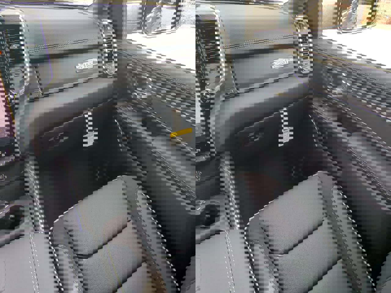 New 2026 RAM 1500 Laramie image 15