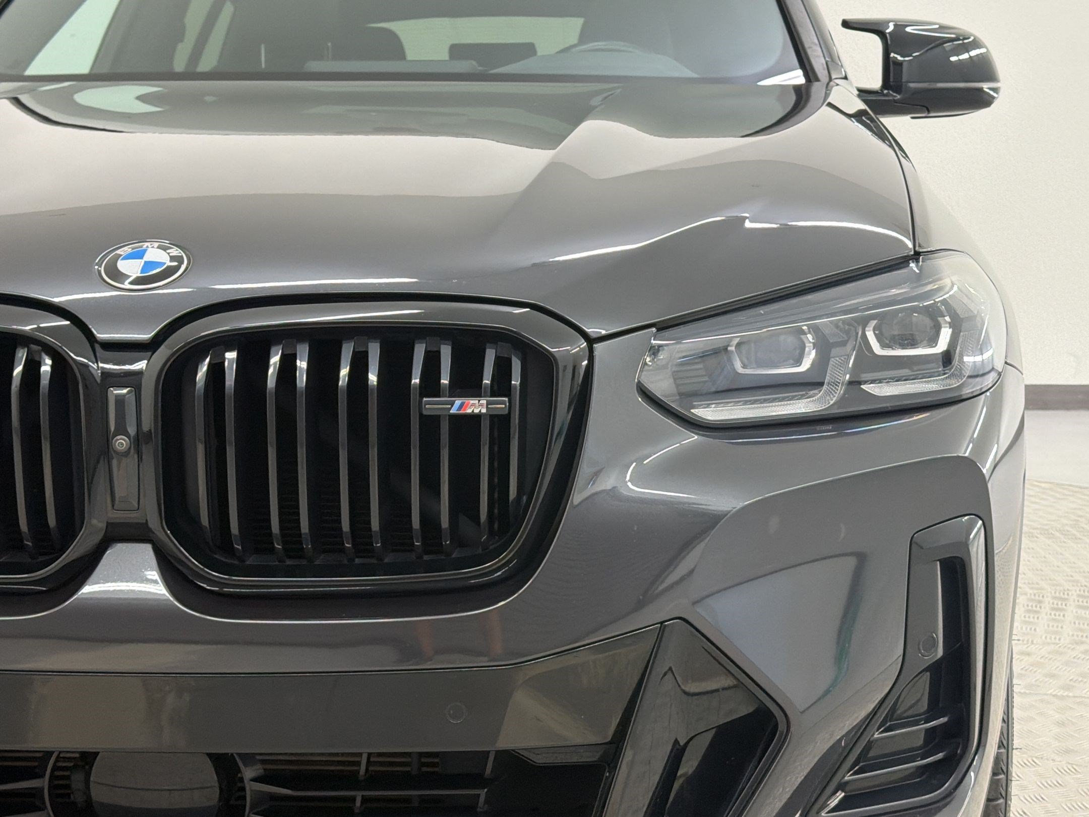 Certified 2024 BMW X4 M40i AWD/4WD image 12