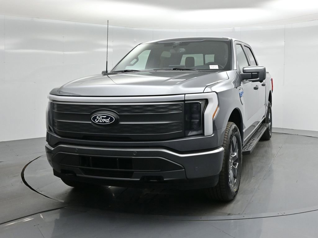 New 2025 Ford F150 Lightning Lariat image 55