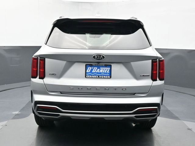Used 2021 Kia Sorento SX image 4