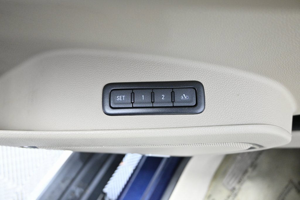 Used 2017 GMC Yukon Denali image 21