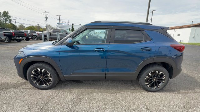 Used 2021 Chevrolet TrailBlazer LT FWD image 5