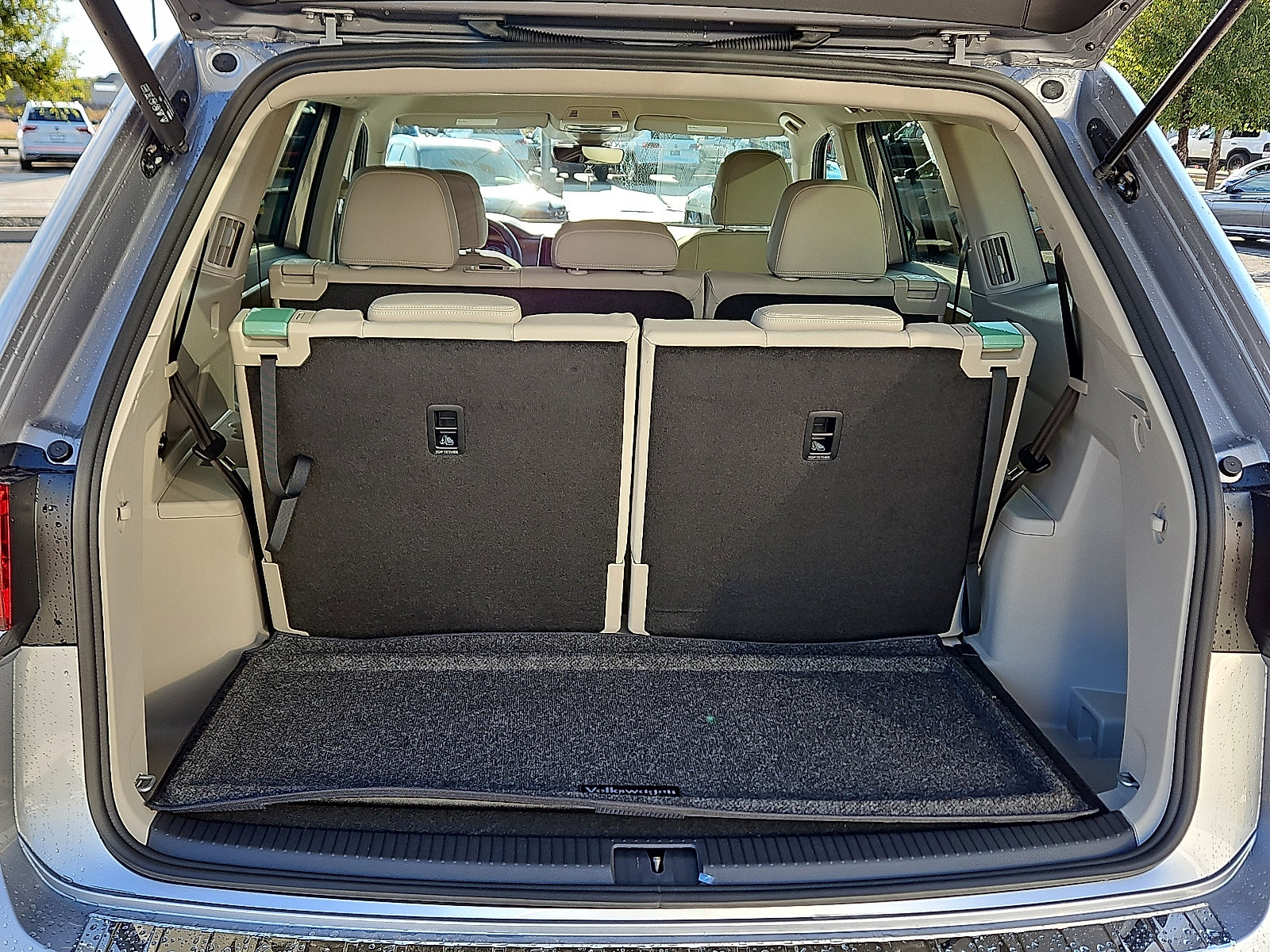 New 2026 Volkswagen Atlas SE image 7