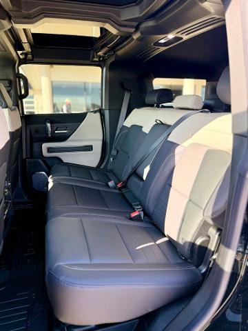 New 2026 GMC Hummer EV SUV AWD/4WD image 16