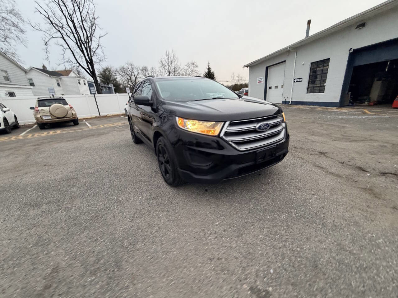 Used 2018 Ford Edge SE image 49
