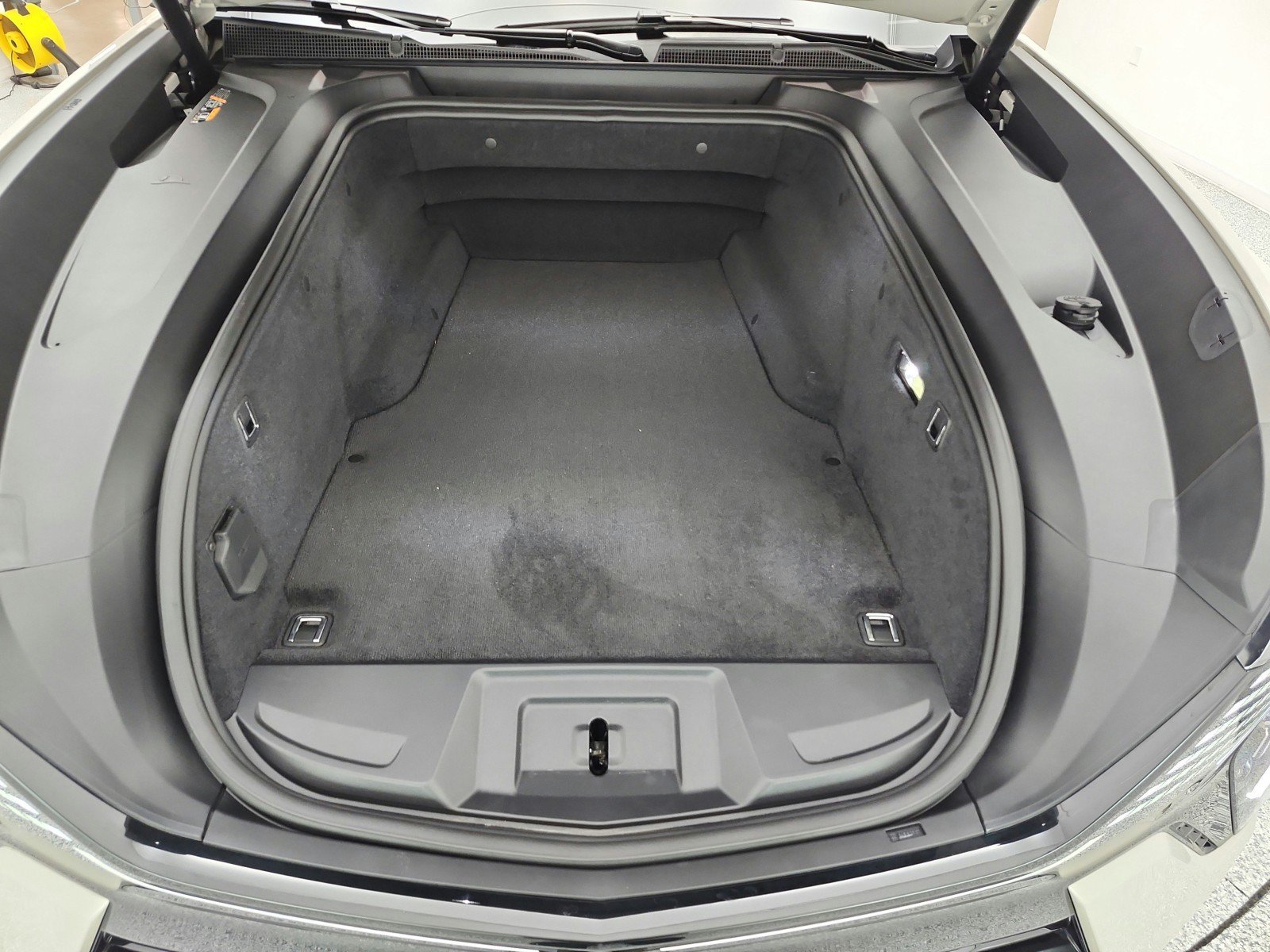 Used 2026 Cadillac Escalade IQ Sport 2 w/ LPO, Floor Liner Package AWD/4WD image 17