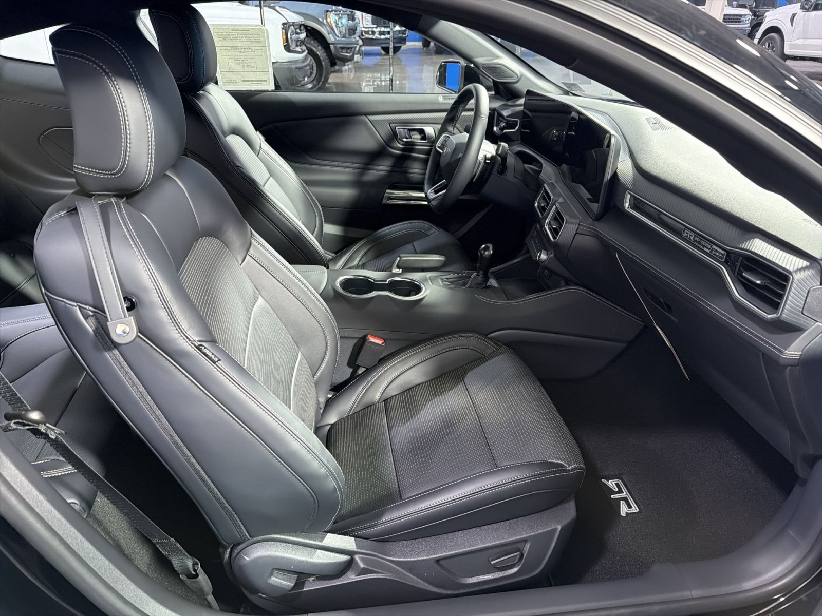 New 2026 Ford Mustang GT Premium w/ GT Performance Package RWD image 27