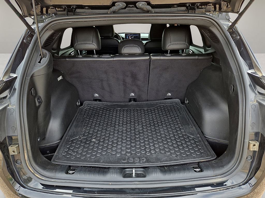 Used 2023 Jeep Compass Altitude w/ Convenience Group image 13