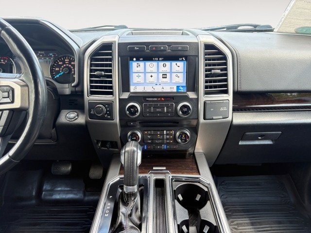 Used 2017 Ford F150 Platinum w/ Equipment Group 701A Luxury AWD/4WD image 10