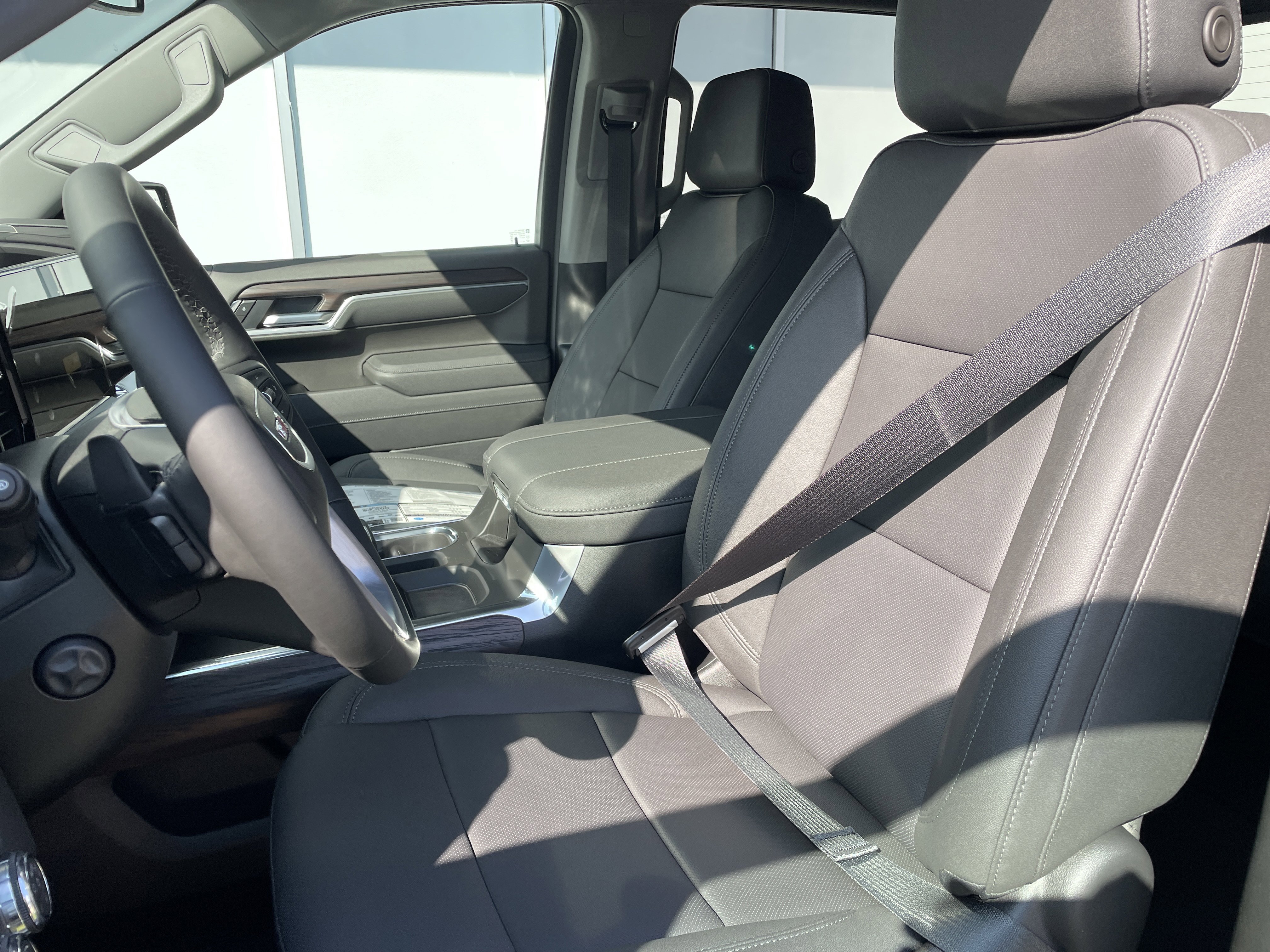 New 2026 GMC Sierra 1500 SLT w/ SLT Premium Package image 14