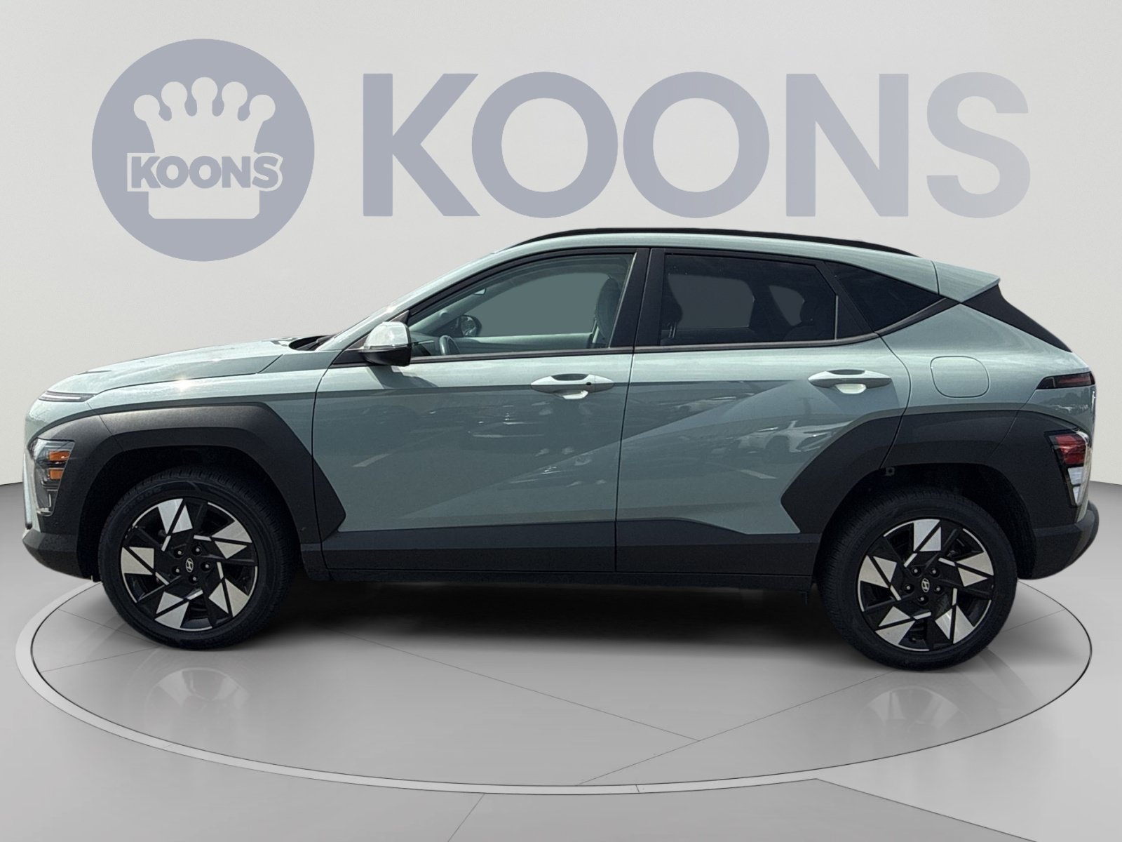 Certified 2025 Hyundai Kona SEL AWD/4WD image 2
