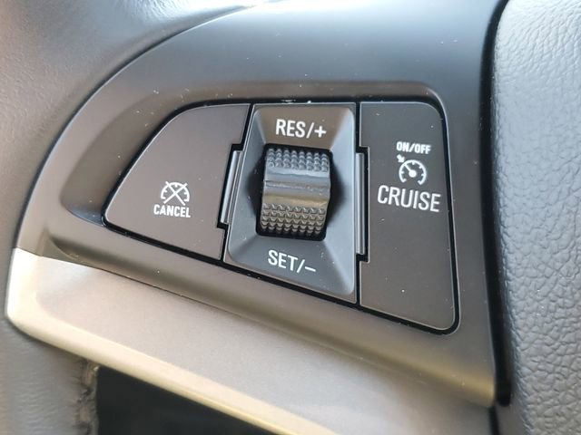 Used 2022 Chevrolet Trax LT w/ LT Convenience Package image 9