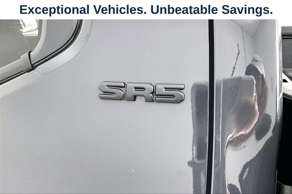 Used 2025 Toyota Tacoma SR5 RWD image 41