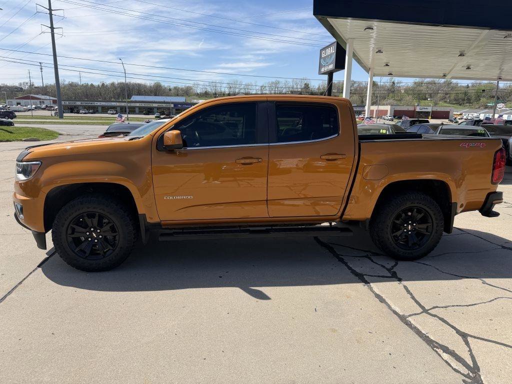 Used 2017 Chevrolet Colorado LT w/ LT Convenience Package AWD/4WD image 4
