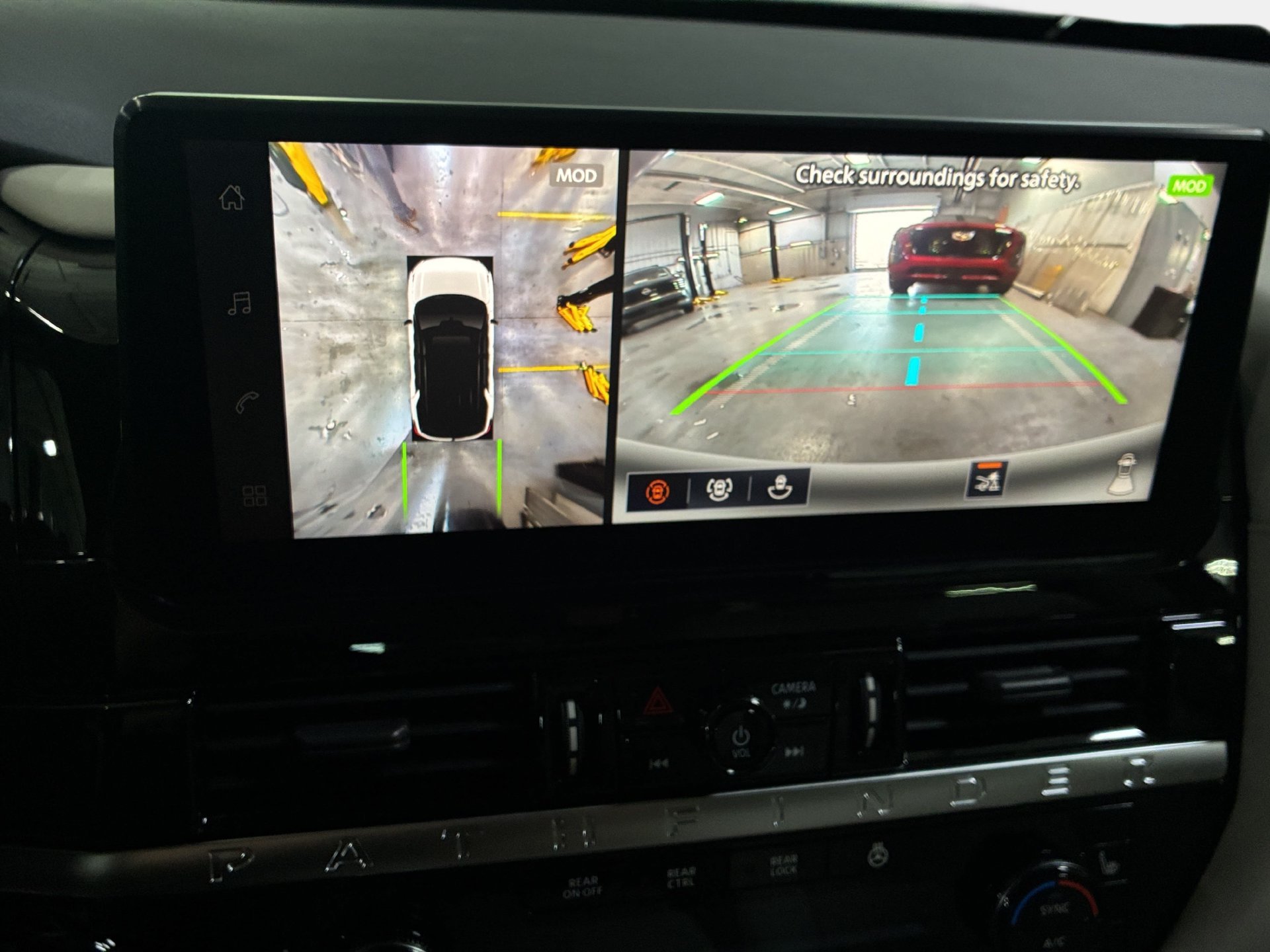 New 2026 Nissan Pathfinder SL FWD image 23