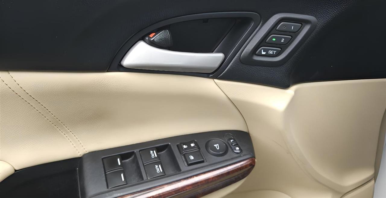 Used 2012 Honda Crosstour EX-L image 10