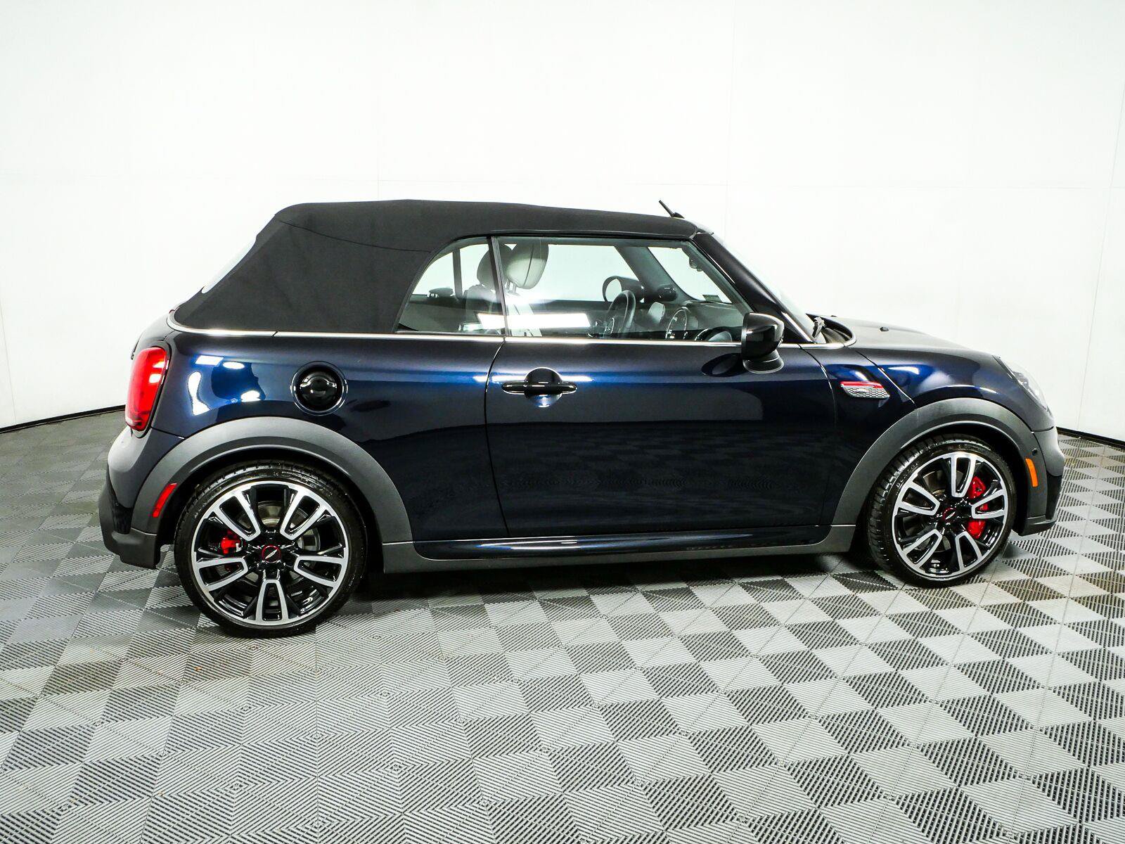 Used 2024 MINI Cooper John Cooper Works FWD image 24