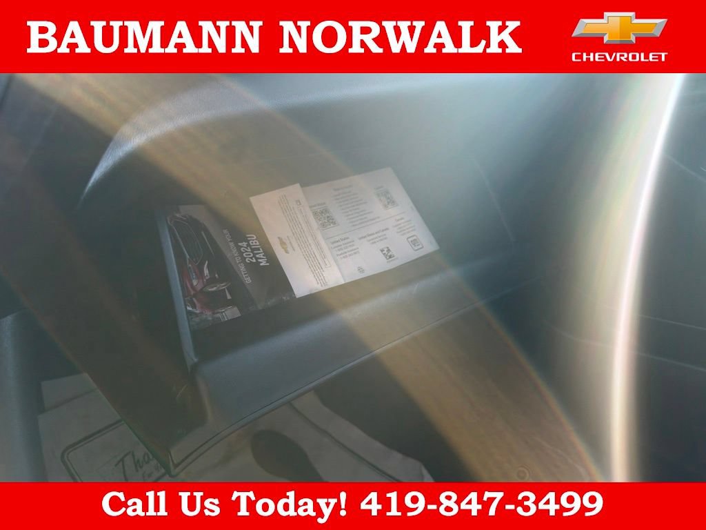 Used 2024 Chevrolet Malibu LT FWD image 36