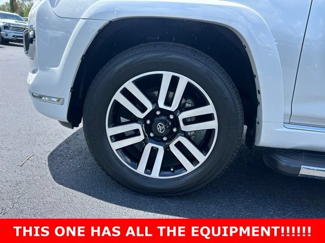Used 2024 Toyota 4Runner Limited AWD/4WD image 9
