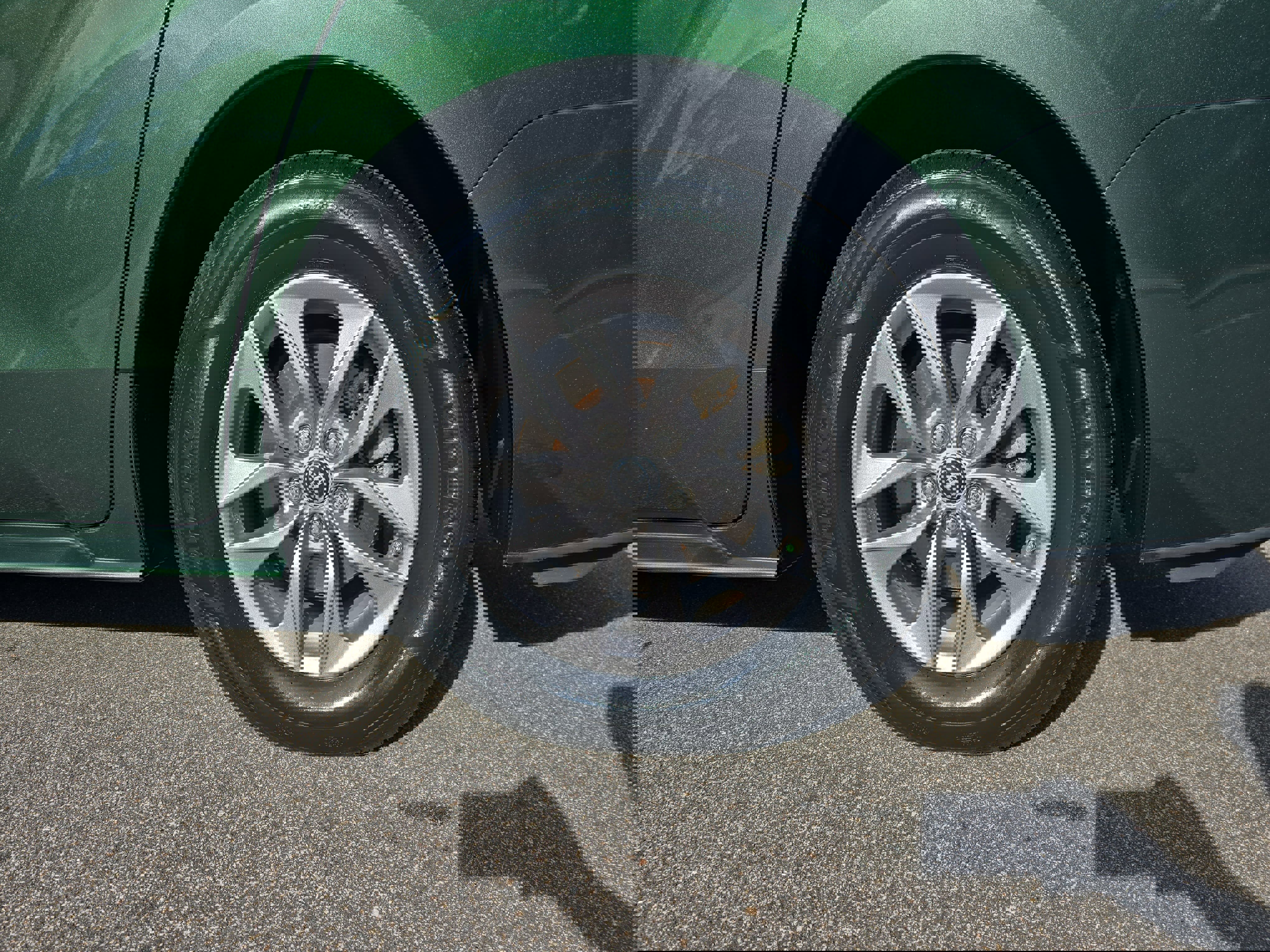 Used 2021 Toyota Sienna XLE image 36