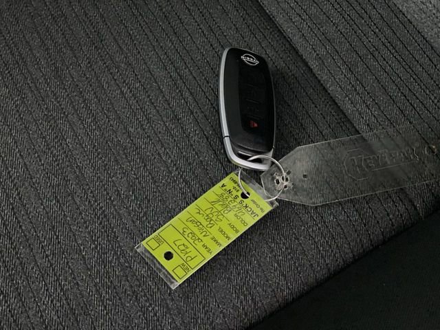 Used 2023 Nissan Rogue SV AWD/4WD image 39