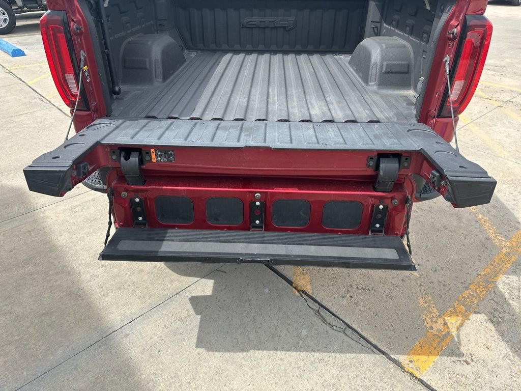 Used 2021 GMC Sierra 1500 AT4 w/ AT4 Value Package AWD/4WD image 9