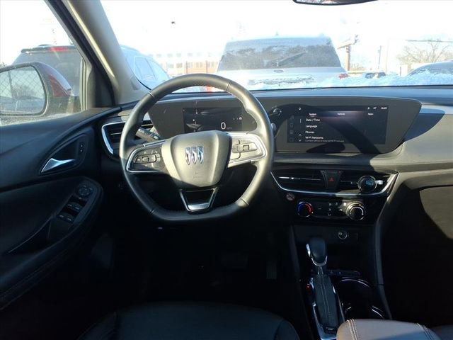 Used 2024 Buick Encore GX Sport Touring image 10