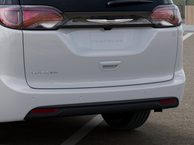 New 2026 Chrysler Voyager LX FWD image 13