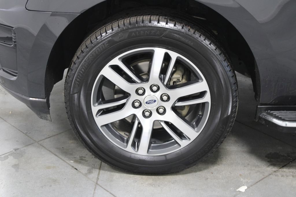 Used 2023 Ford Expedition XLT image 19