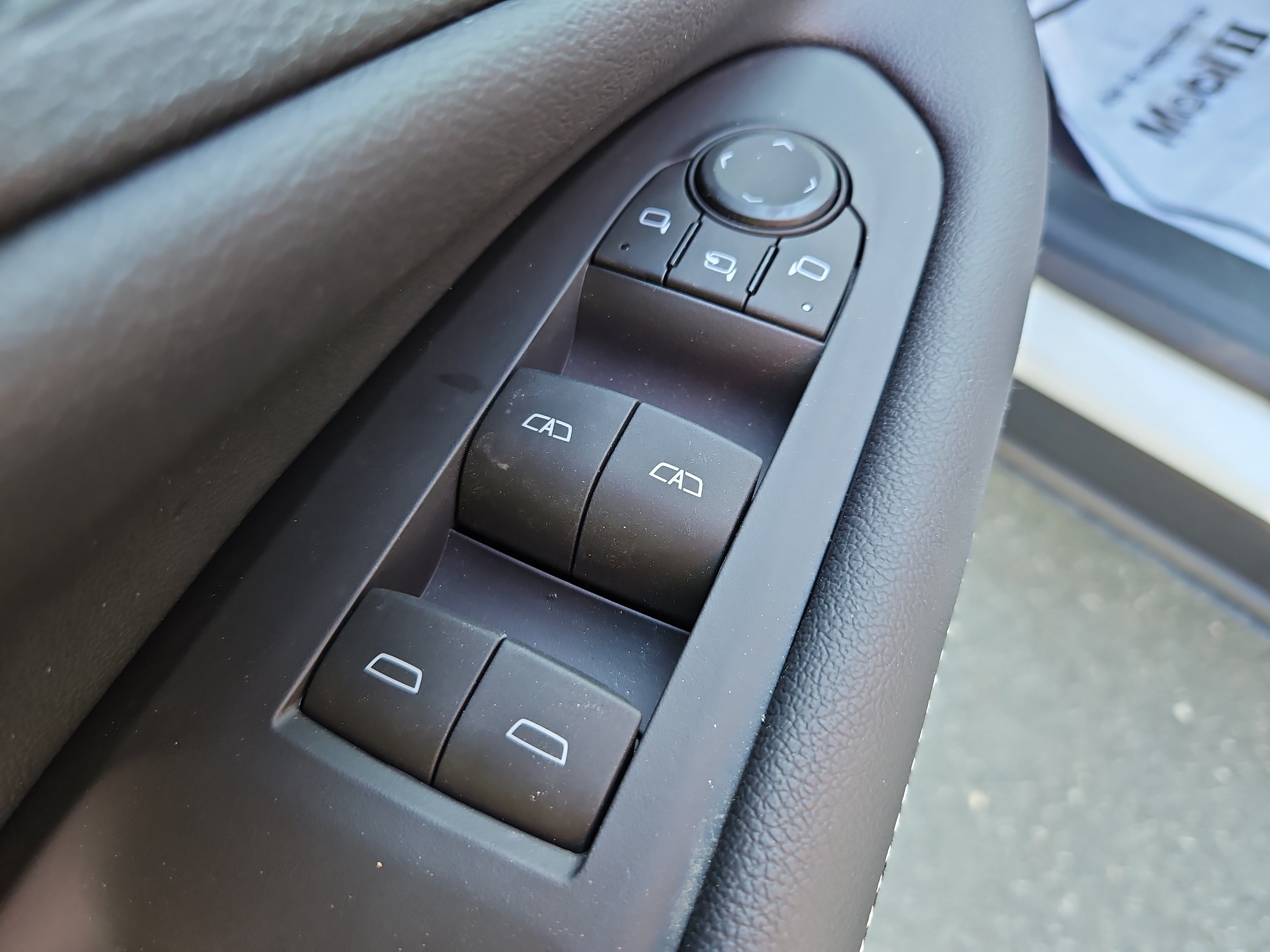 New 2025 Chevrolet Blazer EV AWD Police w/ Remote Keyless Entry Package image 14