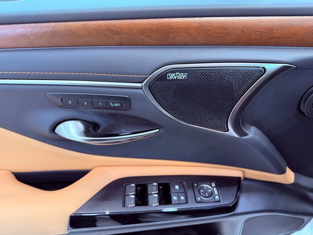 Certified 2024 Lexus ES 350 Ultra Luxury image 21