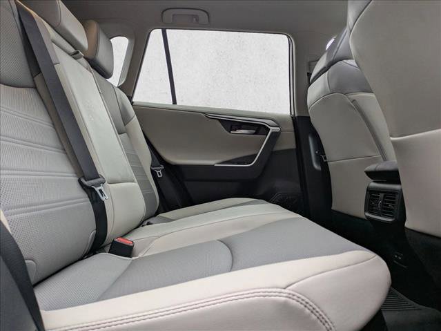 Used 2022 Toyota RAV4 Limited image 20