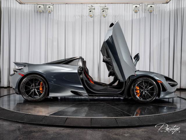 Used 2023 McLaren 720S Spider RWD image 31