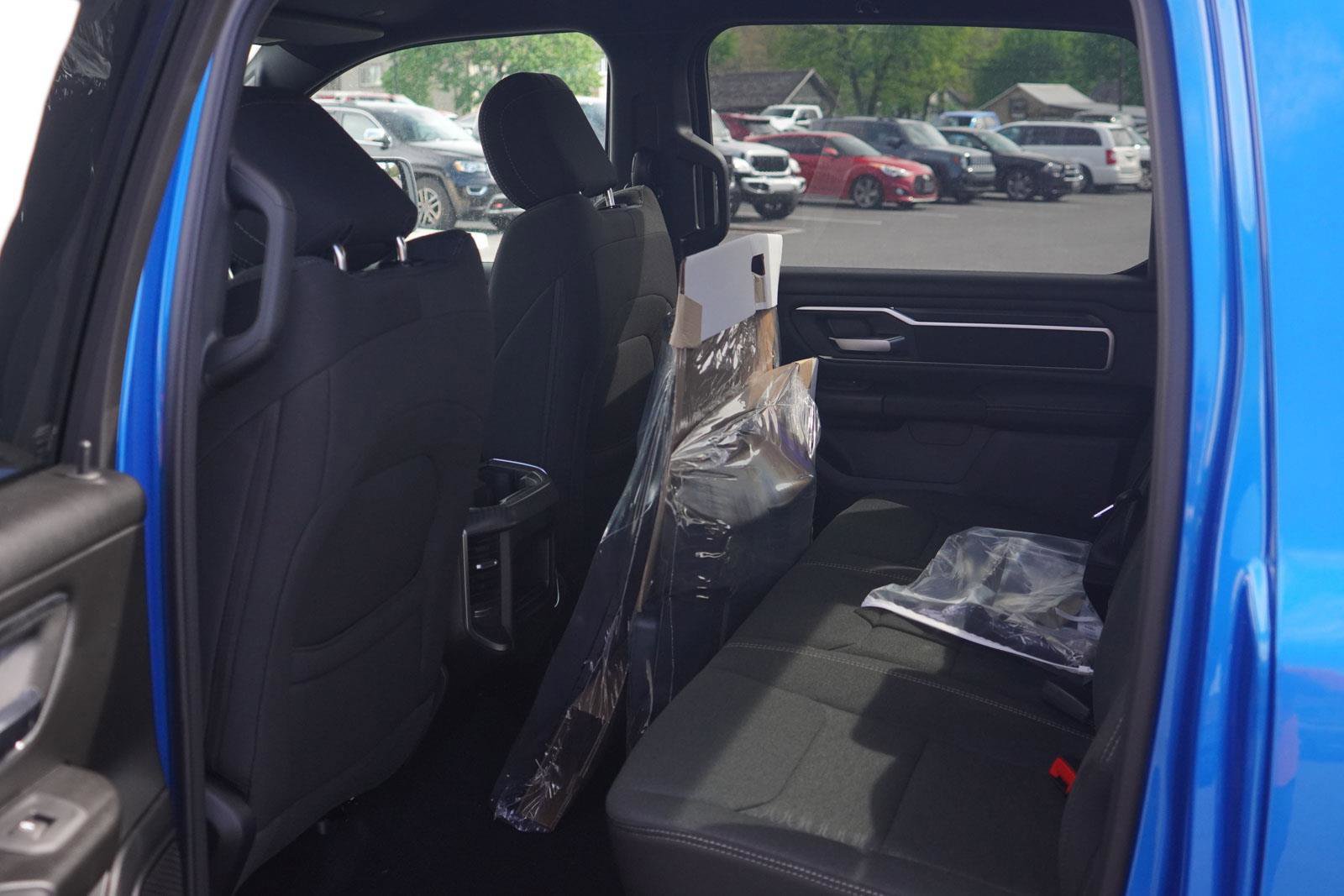 New 2026 RAM 1500 Big Horn w/ Night Edition AWD/4WD image 25