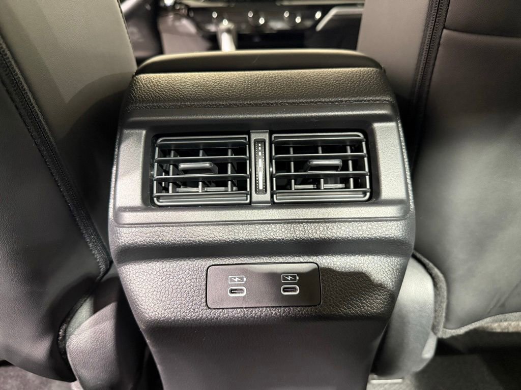 Used 2024 Honda Accord Touring image 21