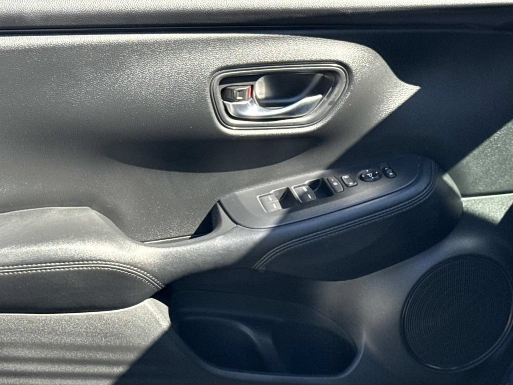 Certified 2026 Honda HR-V LX image 15