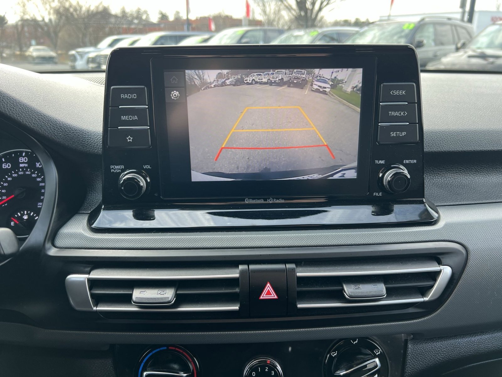 Used 2023 Kia Seltos LX image 18