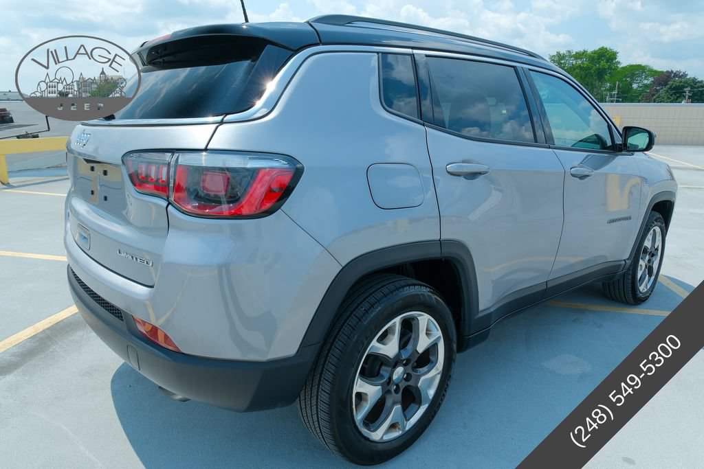 Used 2018 Jeep Compass Limited AWD/4WD image 6