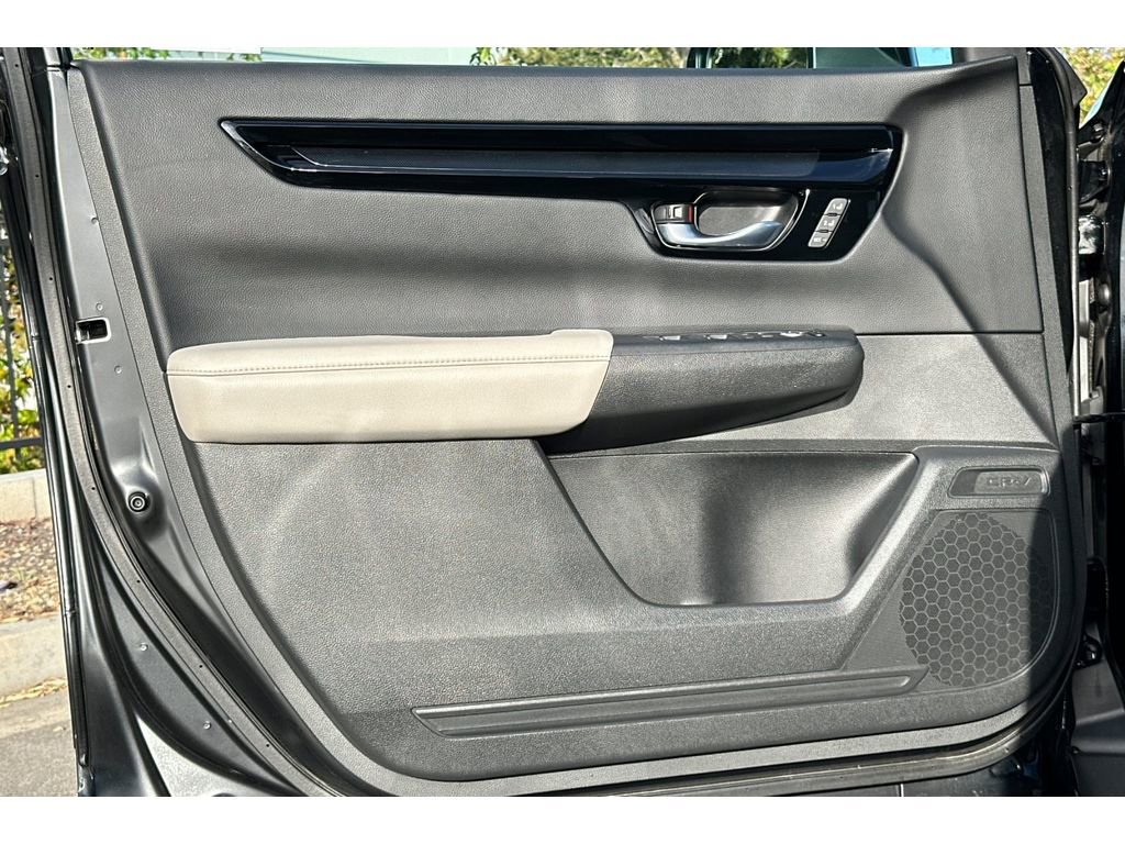 Used 2023 Honda CR-V EX-L image 11