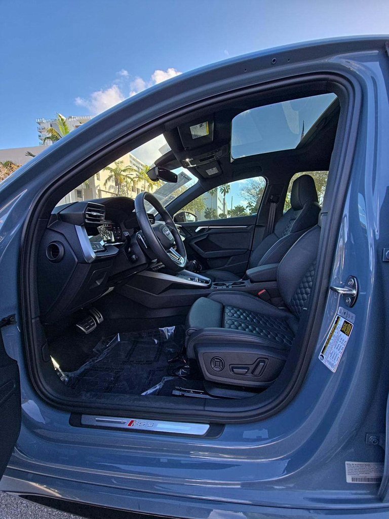 Used 2023 Audi RS 3 2.5T image 3