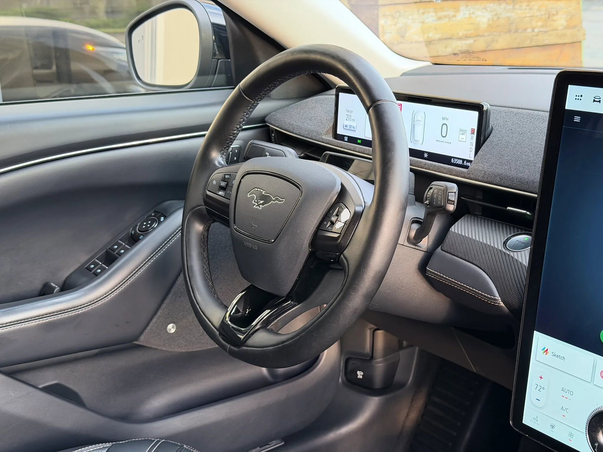 Used 2021 Ford Mustang Mach-E Premium image 22