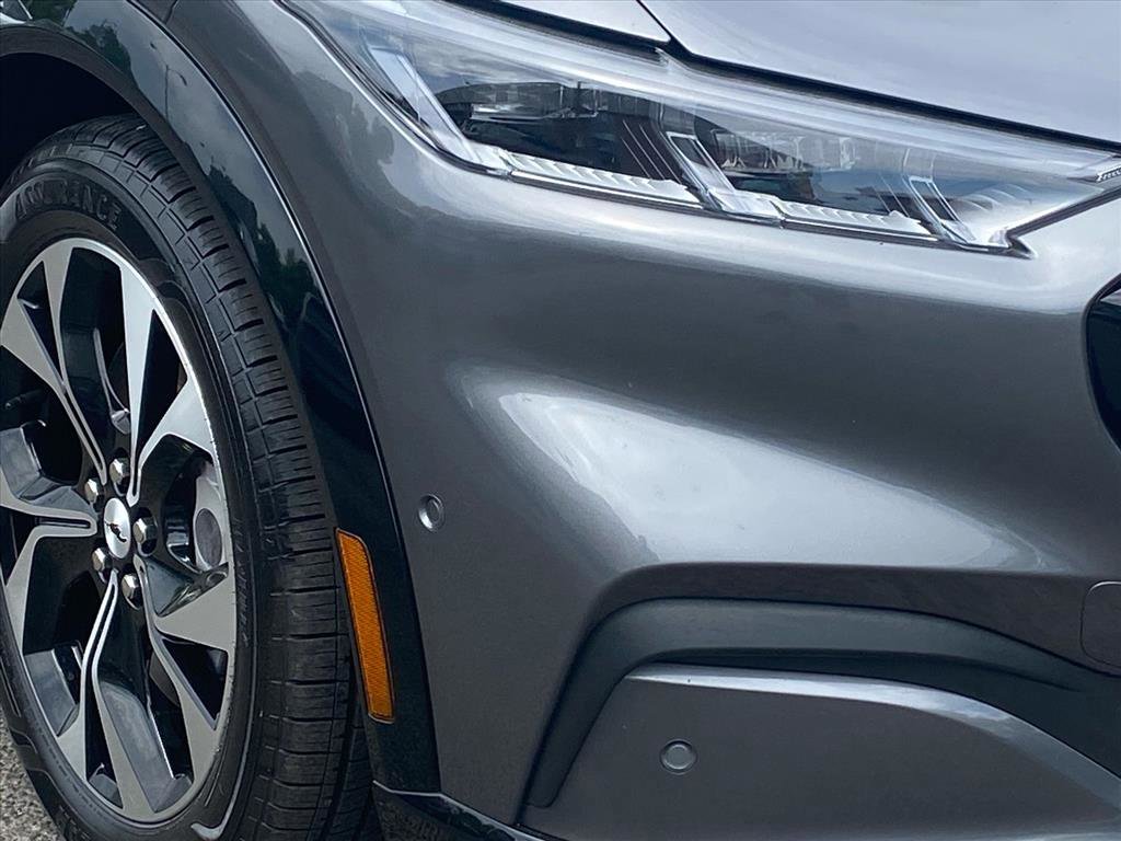 Used 2023 Ford Mustang Mach-E Premium image 5