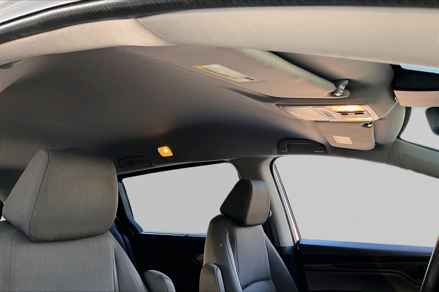 Certified 2022 Honda Odyssey EX image 13