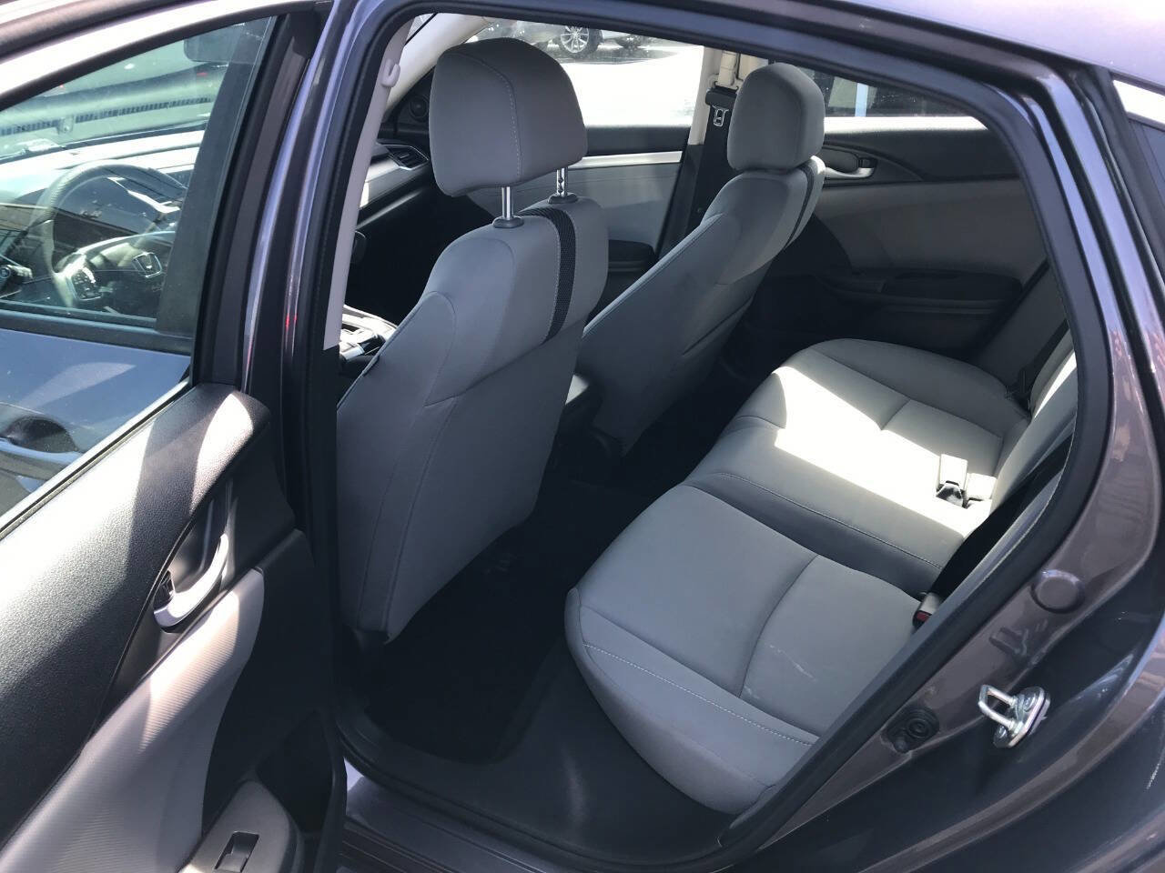 Used 2016 Honda Civic EX-T image 10