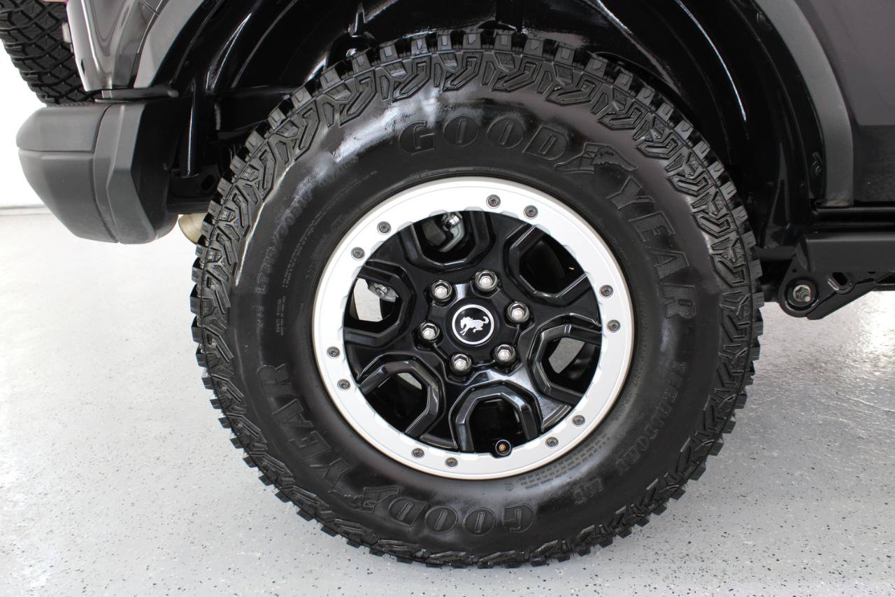 Used 2022 Ford Bronco Black Diamond w/ Sasquatch Package AWD/4WD image 84