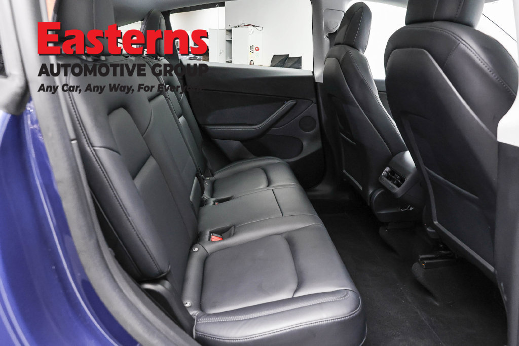 Used 2021 Tesla Model Y Long Range AWD/4WD image 18