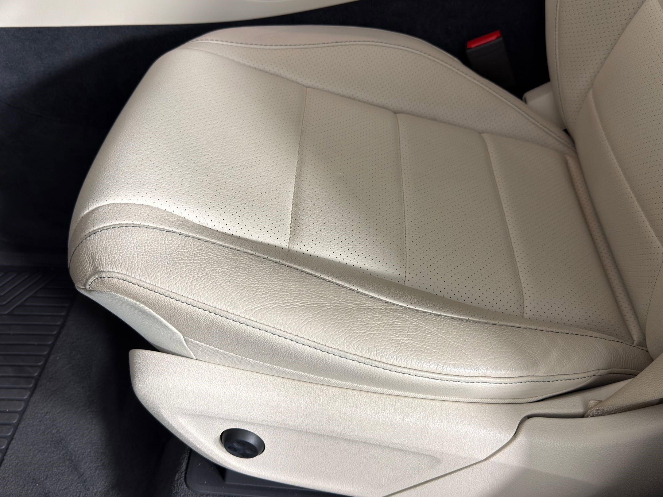 Used 2020 Mercedes-Benz GLE 450 4MATIC image 11